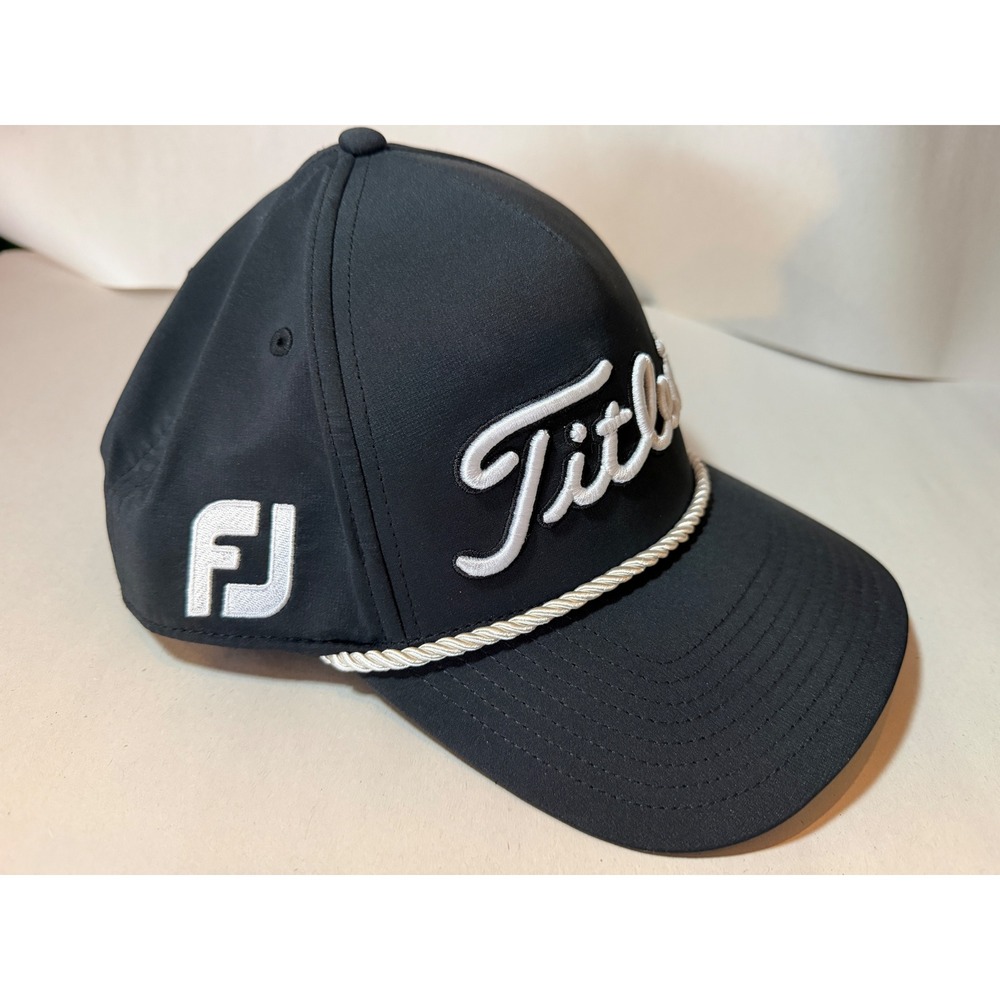 Titleist Mens Black Rope Snapback Golf Hat FootJoy Pro V1 Embroidered‎ Cap